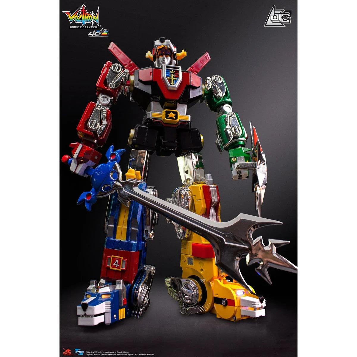 Voltron 40th Anniversary Gift Set with Light-Up Sound Base Toynami