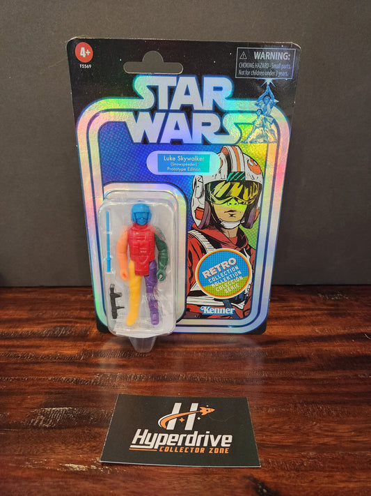 Star Wars: Retro Collection Luke Skywalker (Prototype Edition) - Blue Helmet Hasbro