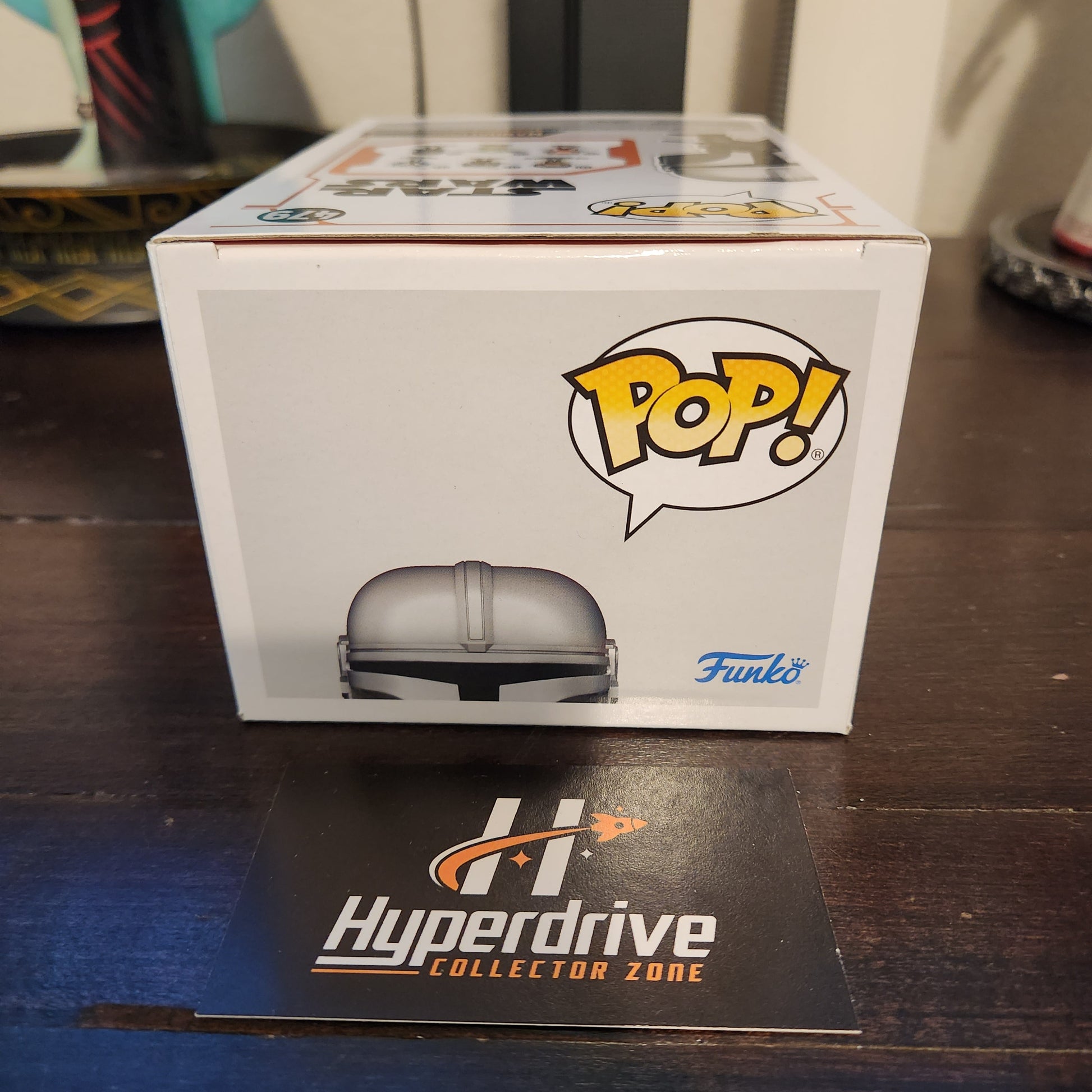 Star Wars The Mandalorian w/ Beskar Staff Funko PoP Vinyl Figure #479 Exclusive Funko