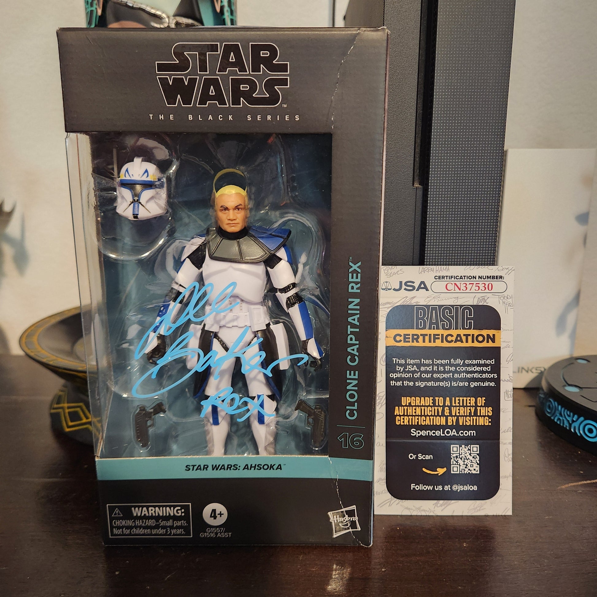Star Wars The Black Series Captain Rex (Ahsoka) 6-Inch Action Figure SIGNED by Dee Bradley Baker Hasbro