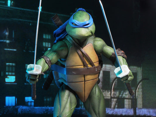 Teenage Mutant Ninja Turtles Movie Leonardo 1:4 Scale Action Figure - Hyperdrive Collector Zone