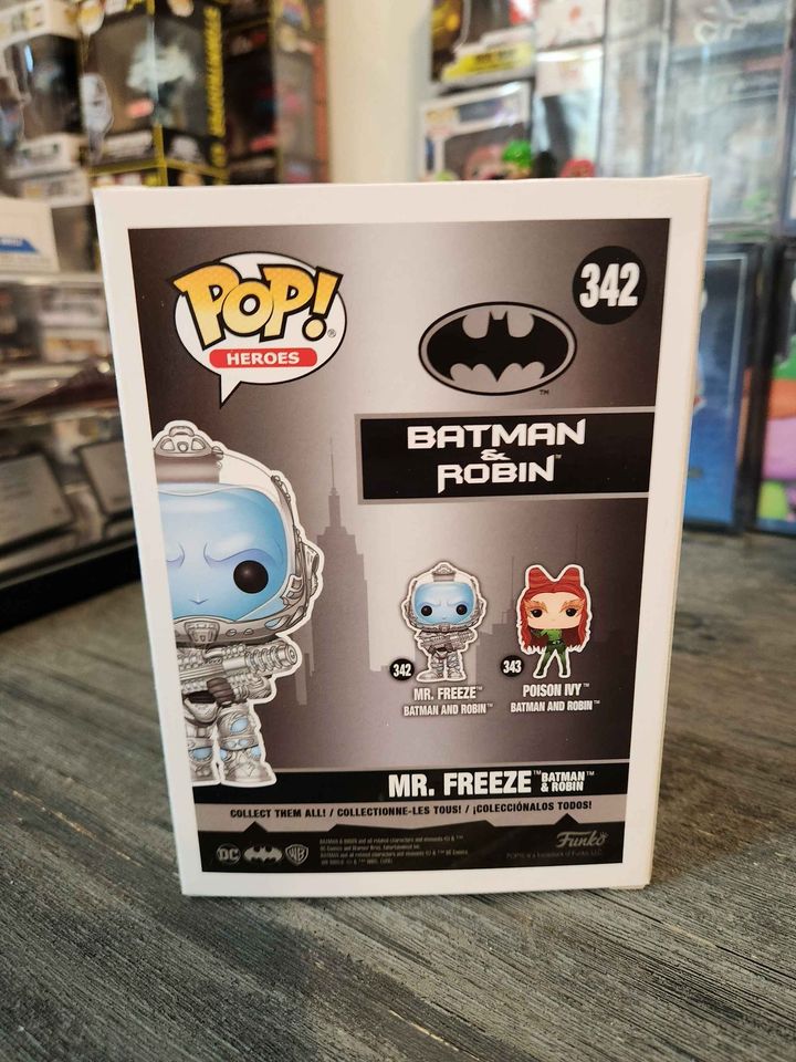 Funko PoP DC Batman & Robin Mr. Freeze Glitter Exclusive Funko