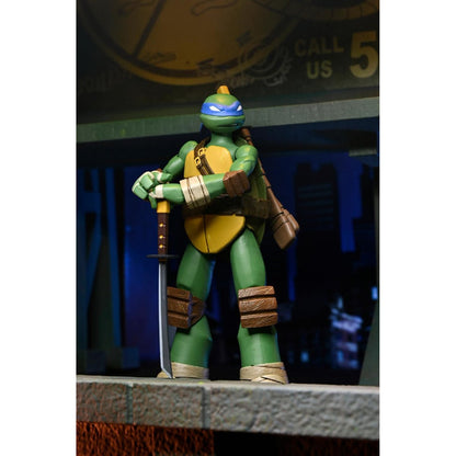 Teenage Mutant Ninja Turtles (2012 Cartoon) Ultimate Leonardo 7-Inch Scale Action Figure NECA