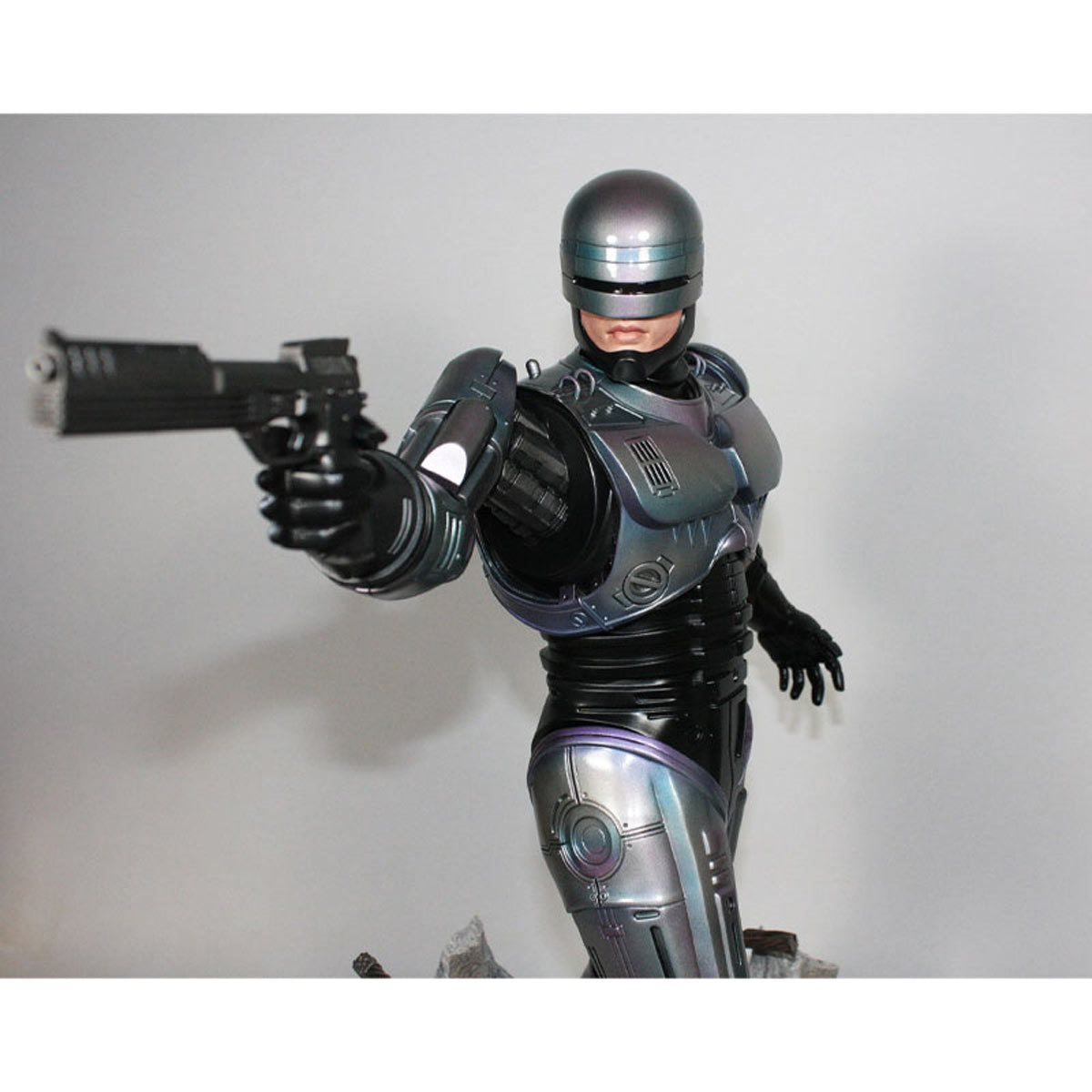 RoboCop 1:4 Scale Statue - Hyperdrive Collector Zone