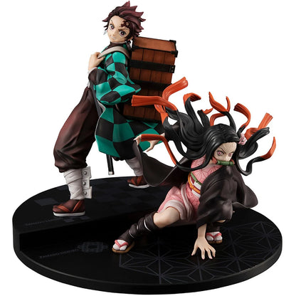 Demon Slayer: Kimetsu no Yaiba Tanjiro and Nezuko Kamado Brother and Sister Precious G.E.M. Series Statue Set MegaHouse Statues