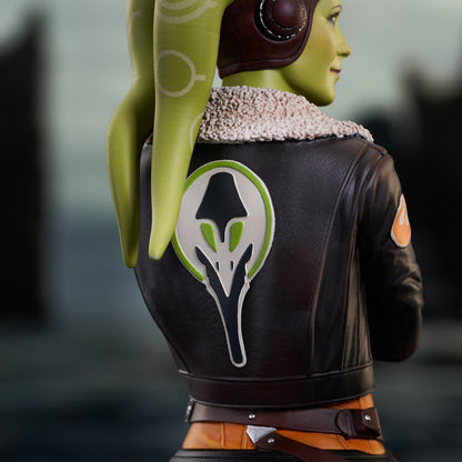 Star Wars: Ahsoka Hera Syndulla 1:6 Scale Mini-Bust - Hyperdrive Collector Zone