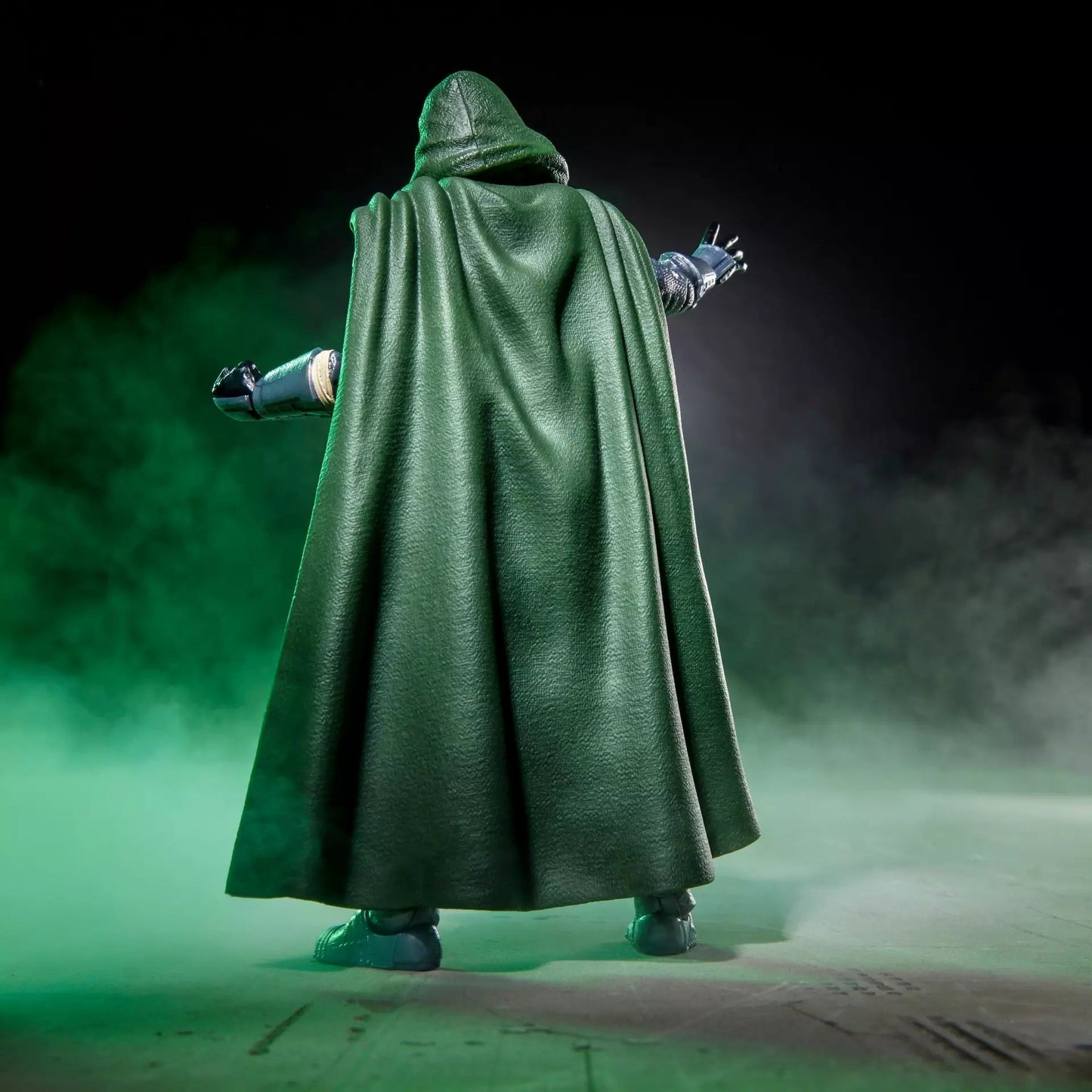 Avengers Doomsday Marvel Legends Doctor Doom Action Figure Hasbro