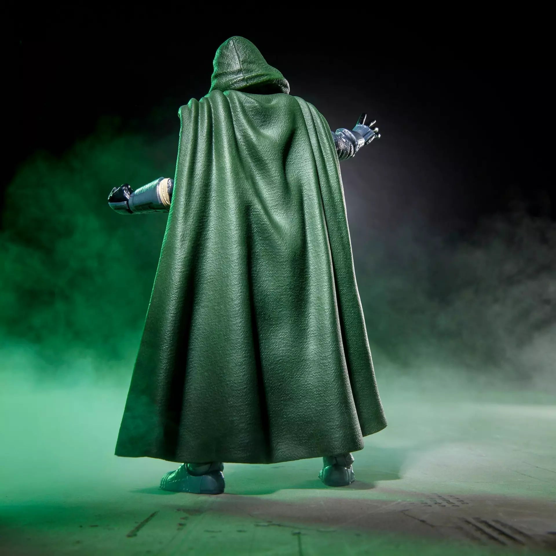 Avengers Doomsday Marvel Legends Doctor Doom Action Figure Hasbro