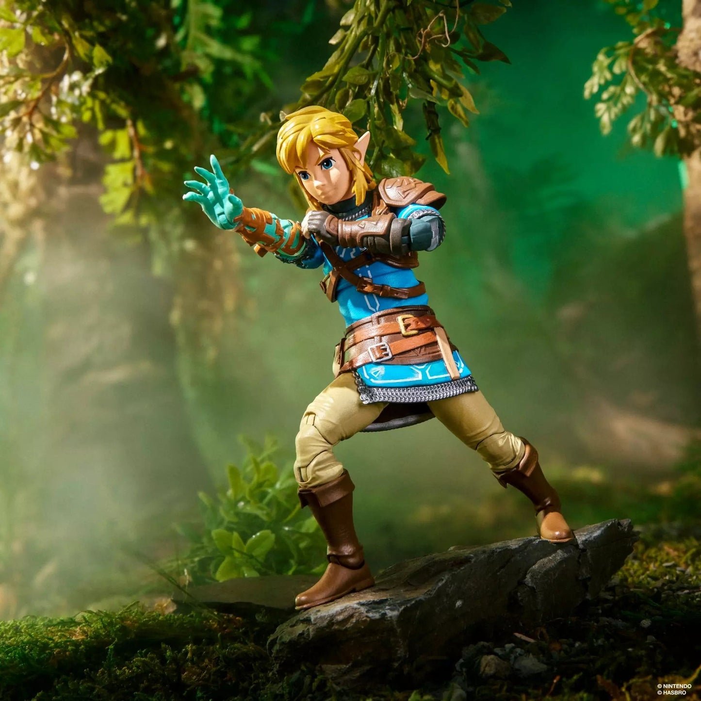 The Legend of Zelda Heroes of Hyrule TOTK Link 6-Inch Figure Hasbro