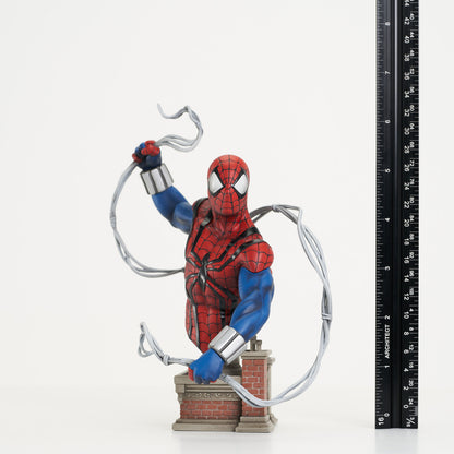 Marvel Comics Spider-Man Ben Reilly 1:7 Scale Mini-Bust - Hyperdrive Collector Zone