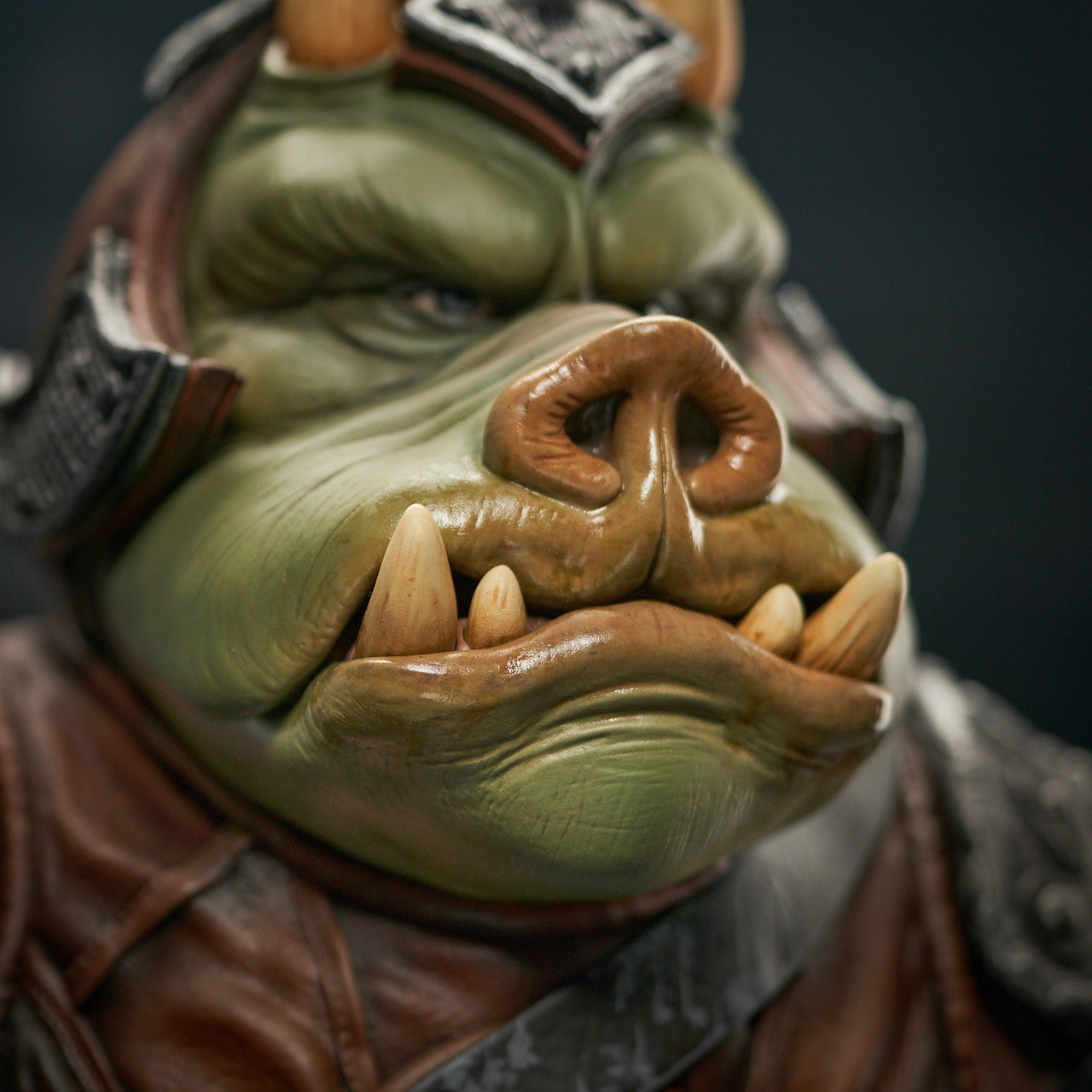 Star Wars Legends in 3D Gamorrean Guard 1:2 Scale Bust Gentle Giant