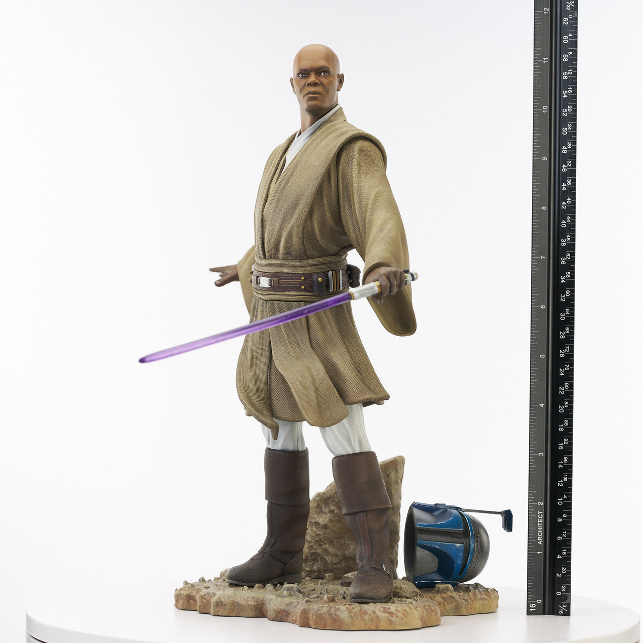 Star Wars: Attack of the Clones Mace Windu Premier Collection 1:7 Scale Statue Gentle Giant