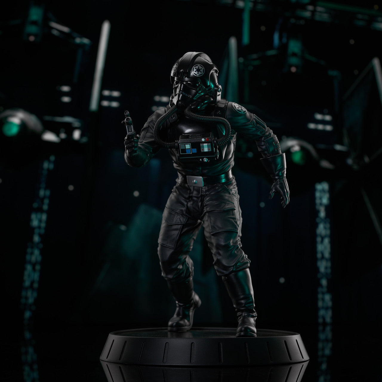 Star Wars: A New Hope Tie Pilot 1:6 Scale Milestones Statue - Hyperdrive Collector Zone