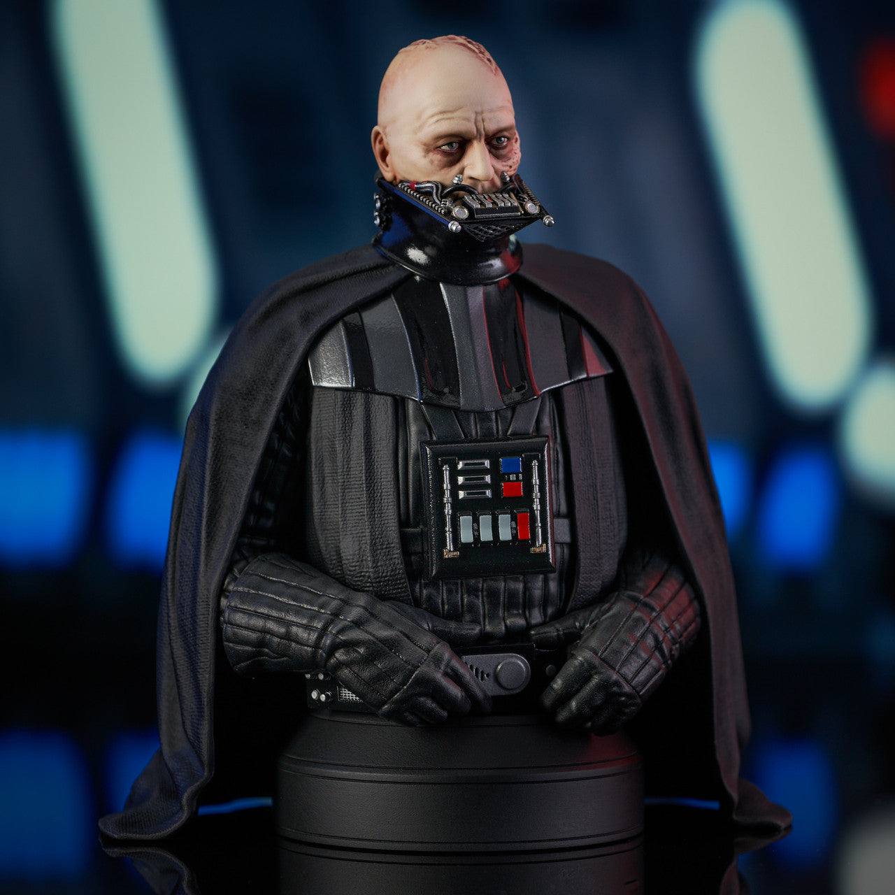 Star Wars: Return of the Jedi™ - Darth Vader™ (Unhelmeted) Mini Bust - Hyperdrive Collector Zone