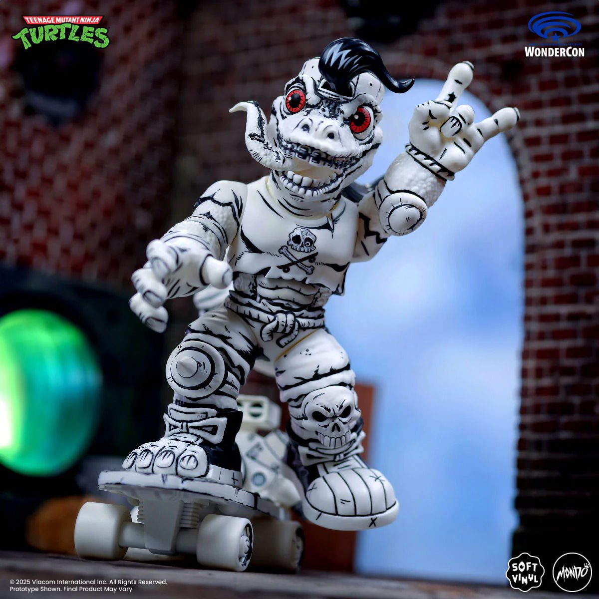 Teenage Mutant Ninja Turtles Mondo Gecko Mirage Variant Soft Vinyl Figure - WonderCon Exclusive Mondo