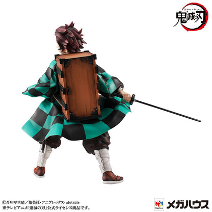 Demon Slayer: Kimetsu no Yaiba Tanjiro and Nezuko Kamado Brother and Sister Precious G.E.M. Series Statue Set MegaHouse Statues