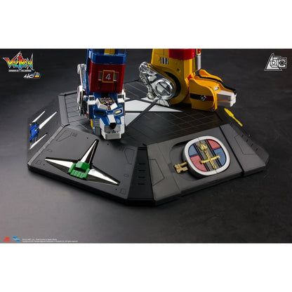 Voltron 40th Anniversary Gift Set with Light-Up Sound Base Toynami