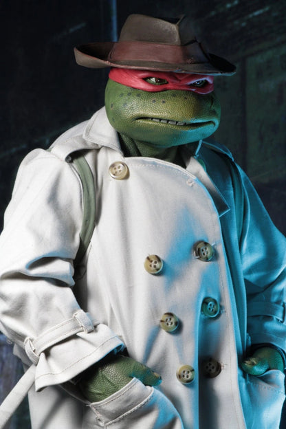 Teenage Mutant Ninja Turtles Movie Raphael in Disguise 1:4 Scale Action Figure NECA