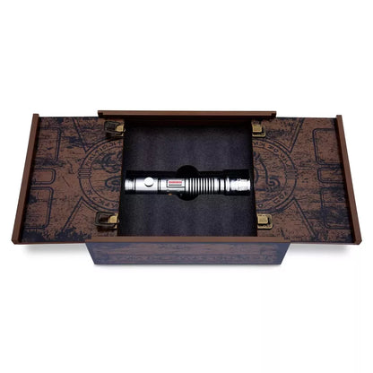 The Hilt of a Jedi Ki-Adi-Mundi LIGHTSABER Hilt Set